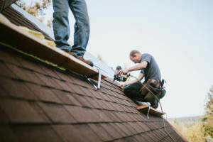 Local Roofers in Defense Dist Region, CA